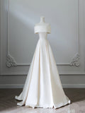 Bonnyshow Aesthetic Ball Gown Strapless Ivory Satin Long Wedding Dresses Brides Dress S3805
