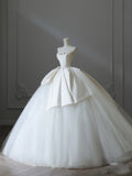 Bonnyshow Unique Ball Gown Strapless Satin White Long Wedding Dresses Brides Dress S3842