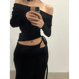 Bonnyshow Spring New Korean Strapless Sexy Threaded Knitted Long Sleeve T-Shirt Women + High Waist Lace Up Black Skirt Two-Piece Suit