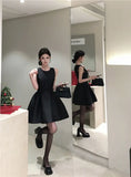 Bonnyshow  French Elegant Bow Sweet Slimming Sleeveless Black Birthday Dress for Women Summer Waist Cinched A-line Mini Dress for Women