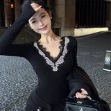 Bonnyshow V-neck Rhinestone Slim All Match Long-sleeved T-shirt Women 2025 Spring New High Street Lace Splicing Solid Color Casual Tops