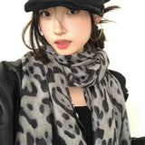Bonnyshow Leopard Scarf Y2k Vintage American Hottie Silk Scarf Shawl Women's Scarf Beach Shawl Sunburn Prevention Coldproof  Accessories