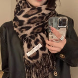 Bonnyshow Winter Leopard Print Warm Scarf Sweet Vintage Scarf Thickened Shawl Warm Neck Fashion Women's Shawls Travel Sunburn Protection