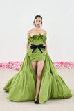 Bonnyshow Couture Green Asymmetrical Satin Long Evening Dresses With Ruffles Trimmed Neckline And Bow Modest Formal Party Dress