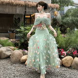 Bonnyshow  French style romantic printed camisole top high waisted three-dimensional flower skirt two-piece set women's spring set